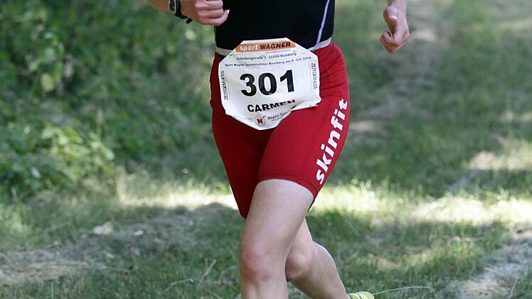 Carmen Krebs vom TSV Karlstein siegter über die Sprintdistanz.