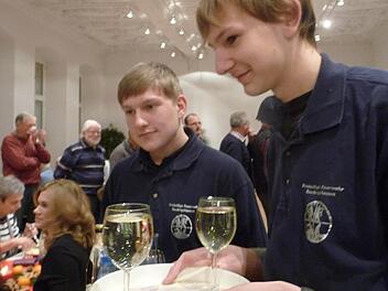 Die Seubrigshäuser Feuerwehrjugend bediente in diesem Jahr bei der Jahresabschlussfeier der Stadt Münnerstadt. Foto: Heike Beudert