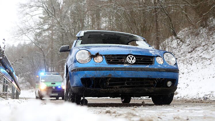 Im Kreis Lichtenfels hat sich am Freitagnachmittag ein Unfall erignet,. Foto: News5/Herse