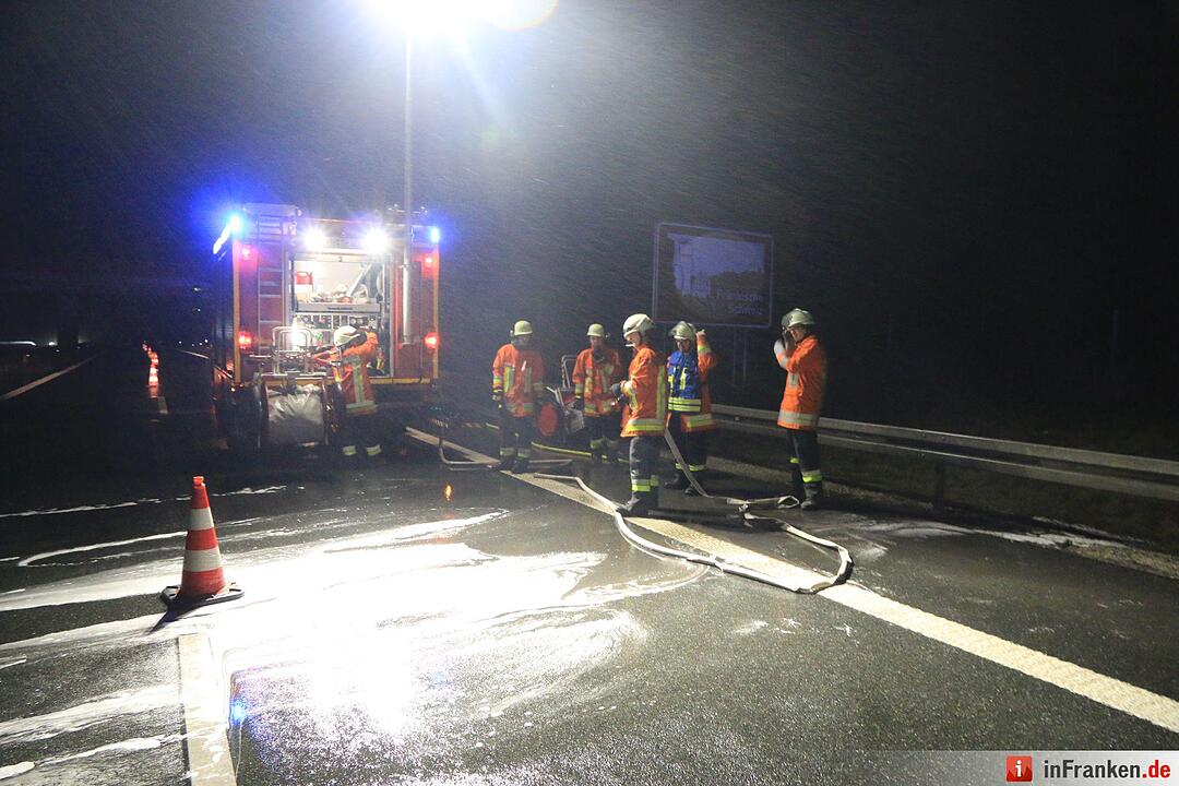 Lkw brennt - A70 lange gesperrt