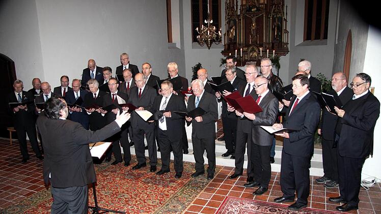 Die Sängergemeinschaft Falkendorf-Kriegenbrunn    Foto: Richard Sänger