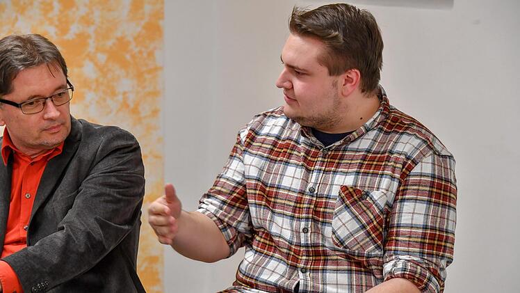 Impressionen vom Besuch im neuen Stadtsteinacher Jugendtreff. Foto: Ronald Rinklef
