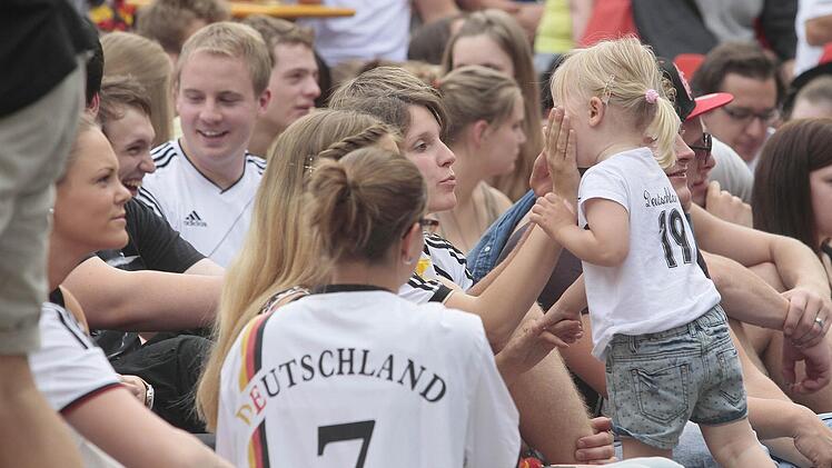 Kollektive Freude nach dem 1:0