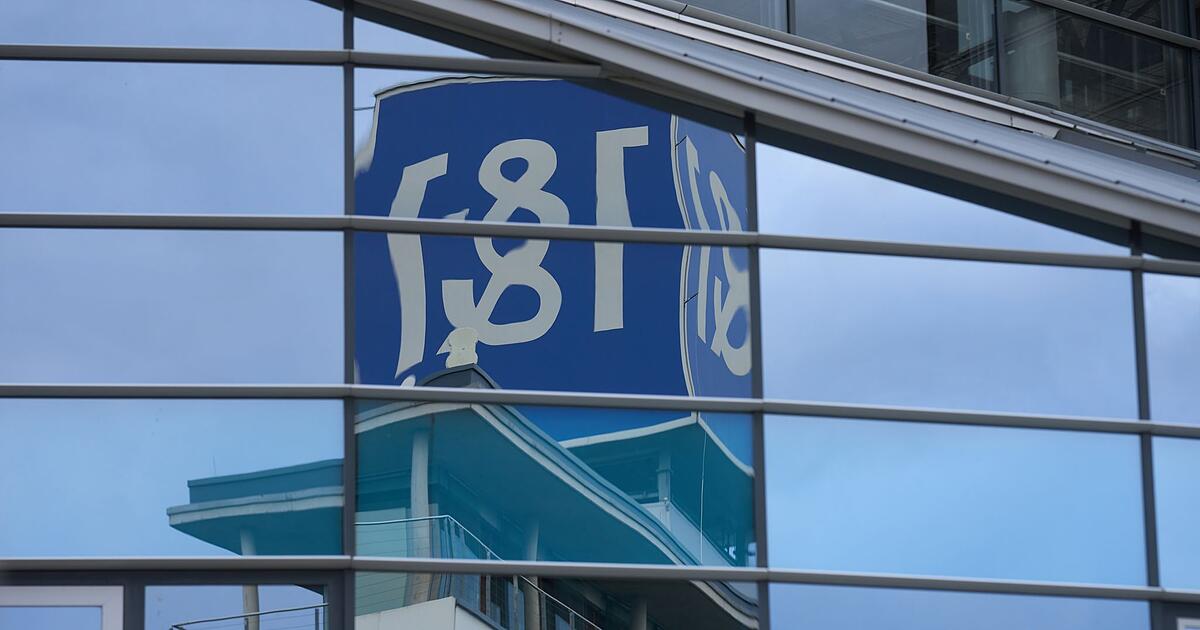 Netzagentur-gibt-Bu-geldverfahren-gegen-Mobilfunker-1-1-auf