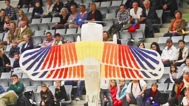 Sport oder Event? 2012 fanden die internationalen Meisterschaften im Indoor-Modellflug in der HUK-Coburg-Arena statt. Foto: CT-Archvi