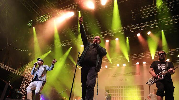 Impressionen vom Open-Air-Auftakt.  Foto: Barbara Herbst