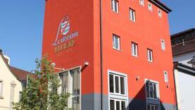 Das Familienbrauhaus Leikeim steht für beste Bierspezialitäten.