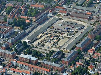 Die Fläche der Lagarde-Kaserne soll Platz für ein digitales Gründerzentrum bieten. Foto: Ronald Rinklef