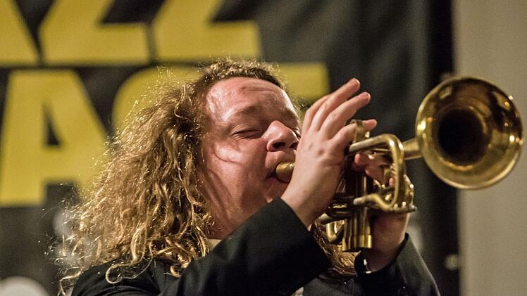 Beste Stimmung: Die Sazerac Swingers gastierten im Rahmen der Jazztage Sonneberg in Ketschenbach.Foto: Jochen Berger