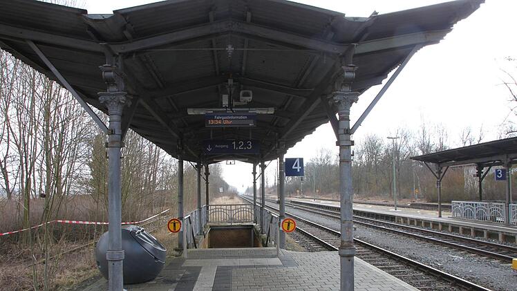 Der Ebenhäuser Bahnhof. Die unter Denkmalschutz stehenden Elemente bleiben erhalten. Heike Beudert