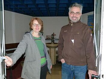 Das Pfarrerehepaar  Martin Schnurr und  Jutta Müller-Schnurr freut sich auf seinen Dienst in der Gemeinde St. Matthäus-Gaustadt. Foto: Marion Krüger-Hundrup