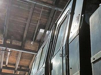 Das ist die letzte für die Deutsche Bundesbahn konstruierte Dampflok 10 001. Sie kann im Original im Museum besichtigt werden.  Foto: Jürgen Birk