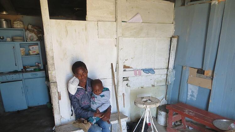 Elisabeth in der Küche Foto: privat