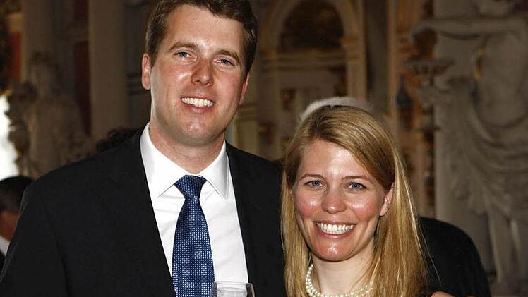 Die gl&uuml;cklichen Eltern: Hubertus Erbprinz von Sachsen-Coburg und Gotha und Prinzessin Kelly