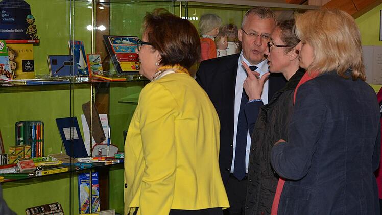 Erinnern sich an früher: (von links) Karin Renner, Klaus Reder, Sabine Fechter, Annette Späth