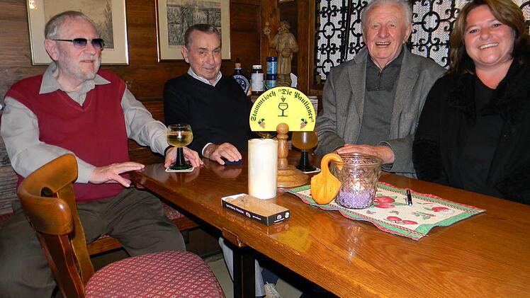 Der Stammtisch "Die Paulianer" mit Alexandra Lengel.