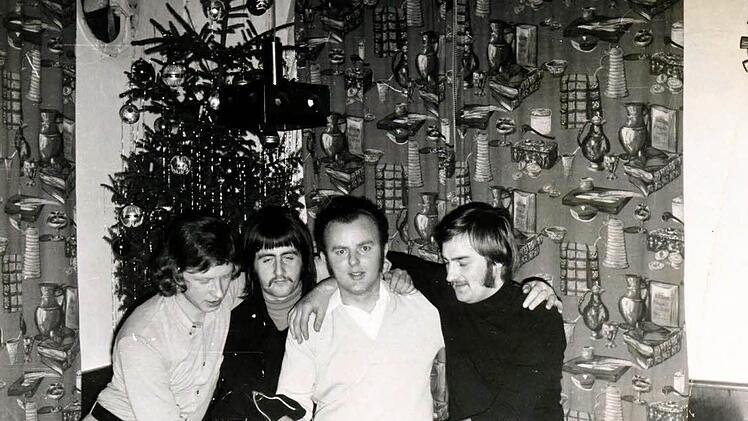 Gerhard Arzt und seine Freunde gründen den Club 72. Foto: privat