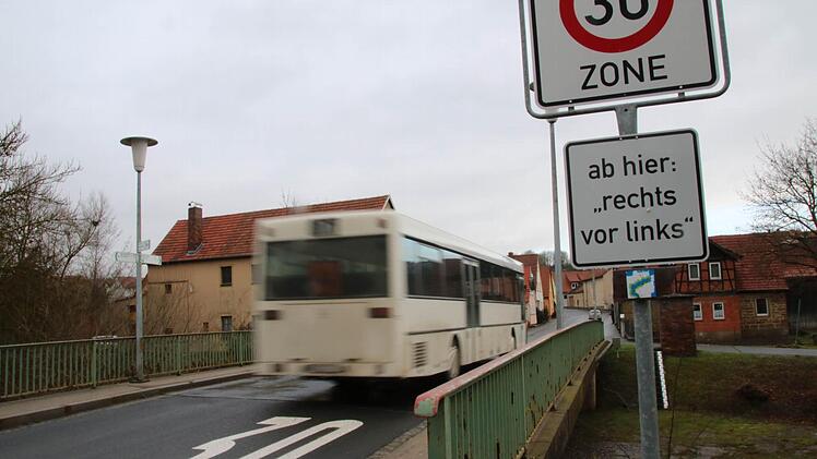 Seit Kurzem gilt in den Baugebieten "Gleichstadt" und "Auberg" die Rechts-vor-Links-Regelung. Foto: Heike Beudert