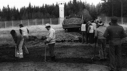 Bauarbeiten am 17. November 1989 am künftigen Grenzübergang Nordhalben-Lobenstein Foto: Archiv