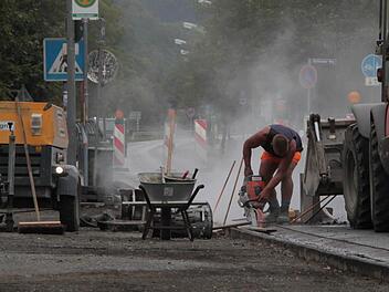Die Firma Strabag aus Krumme Fohre hat den Auftrag für die Sanierung des Schwedenstegs erhalten. Foto: Silvia Vießmann