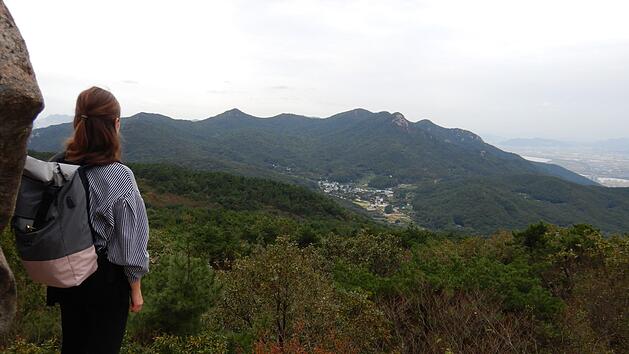 Viel Platz im Rucksack: Der Allrounder von Ela Mo ist für jede Gelegenheit der perfekte Begleiter. Foto: Franziska Schork/inFranken.de