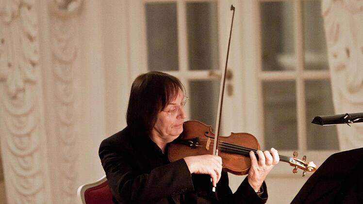 Das Novalis Quartett gastierte im barocken Riesensaal von Schloss Ehrenburg in Coburg. Foto: Jochen Berger