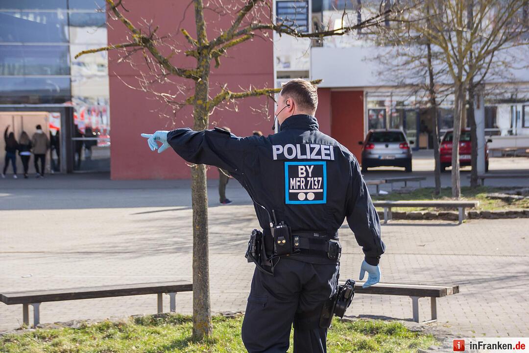 Reizgas in Zirndorfer Realschule