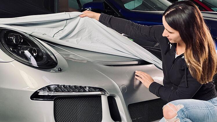 Das Auto fasziniert fast 150 Jahre nach seiner Entstehungsgeschichte noch immer - und polarisiert wie kaum ein anderer Gegenstand.