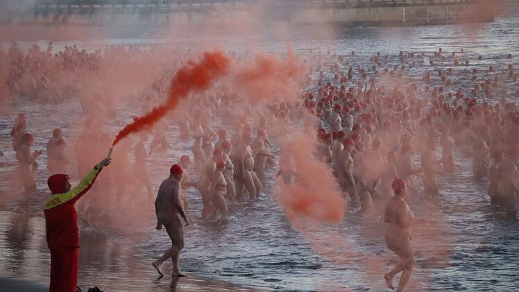 Dark Mofo - Solstice Swim
