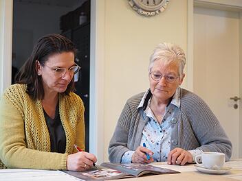 Neustadts Behindertenbeauftragte Tanja Zapf (links) und Renate Gretzbach, Vorsitzende des Seniorenbeirats, tauschen sich regelmäßig aus.