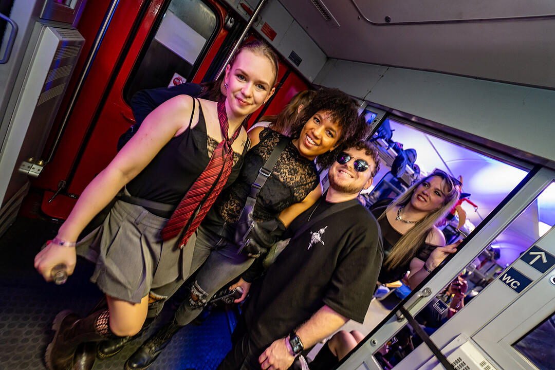 Die beste Party im Zug!