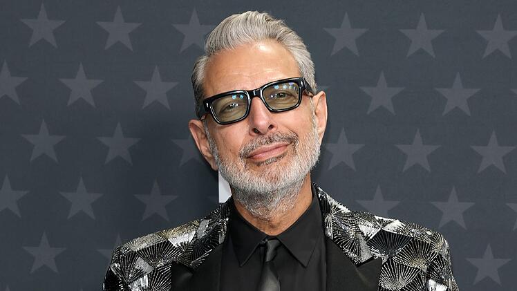 Jeff Goldblum spielte nicht nur in "Independence Day", sondern auch in den "Jurassic Park"-Filmen Hauptrollen.