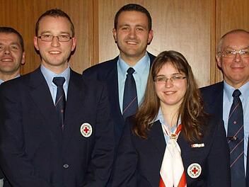 Die neue Steinwiesener BRK-Bereitschaftsleitung (v. l.): Stefan Deuerling, Matthias Wich (neu), Thomas Totzauer, Katharina Wunder (neu), Kassier Hubert Bähr.