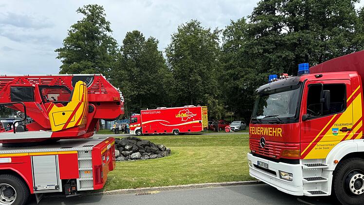Starke Rauchentwicklung in Eisenwerk: Großeinsatz für Feuerwehr