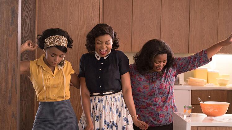 Mary (Janelle Mon&aacute;e, links), Katherine (Taraji P. Henson, Mitte) und Dorothy (Octavia Spencer) sind befreundet.