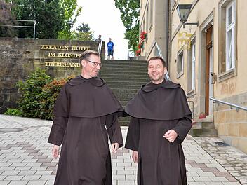 Provinzial Pater Dieter Lankes (links) und Provinzprokurator Frater Günter Benker Foto: Ronald Rinklef