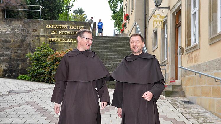 Provinzial Pater Dieter Lankes (links) und Provinzprokurator Frater Günter Benker Foto: Ronald Rinklef