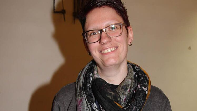 Bildungsreferentin Claudia Ruß präsentierte beim der Frühjahrsversammlung des BDKJ Kulmbach im Stadtsteinacher Pfarrheim den Jugendplan der Erzdiözese .Foto: Sonja Adam