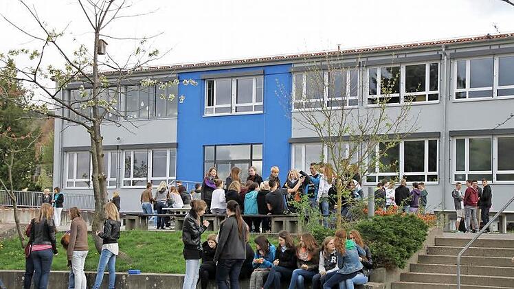 Die Mittelschule in Hammelburg bekommt eine neue Klasse dazu.Foto: Archiv/ Markus Reeh