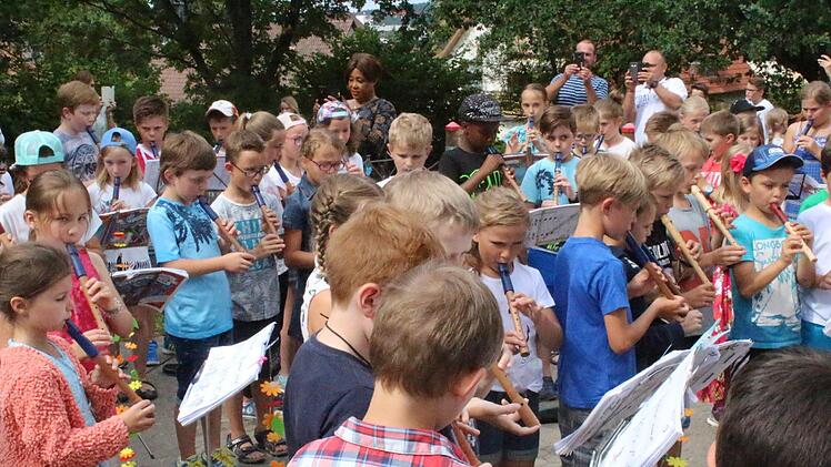Der große Flötenchor Foto: Roland Dietz