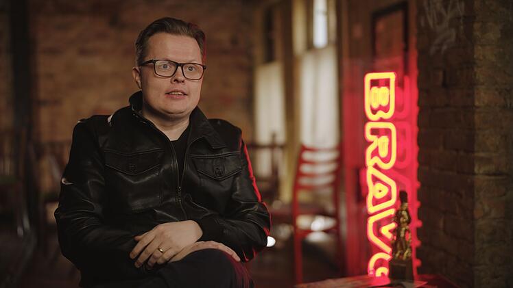 Angelo Kelly erinnert sich an den Hype rund um seine Familienband The Kelly Family, der auch von der "Bravo" befeuert wurde.