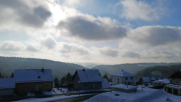 Wolkenbänder über dem Frankenwald Foto: Christina Tucci