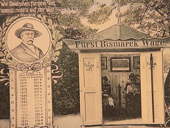 So hat das &ouml;ffentliche Waageh&auml;uschen damals ausgesehen. Der Service kostete 15 Pfennige.  Foto: Ralf Dieter