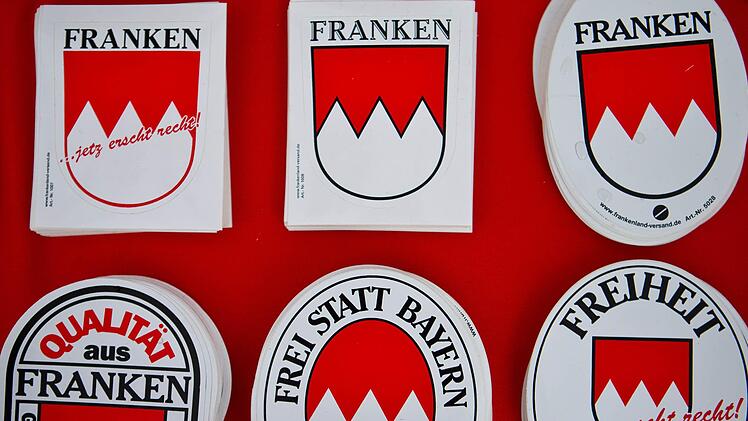Einen Tag lang sieht der Freistaat Bayern nur noch rot-weiß. Foto: dpa