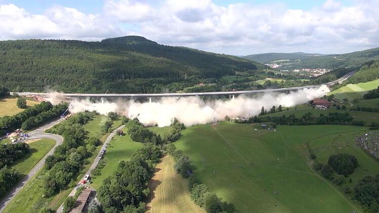 Sprengung der Sinntalbruecke