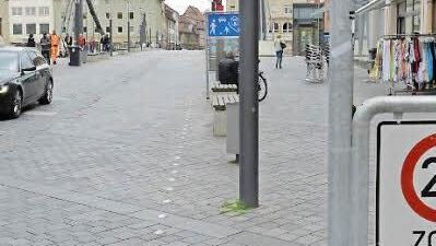 Beispiel eines verkehrsberuhigten Geschäftsbereich: Kettenbrücke
