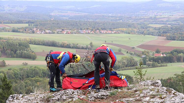 Luftrettungsübung am Görauer AngerFoto: Katrin Geyer