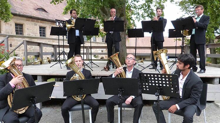 Impressionen vom Wernsteiner Schlosskonzert. Foto: Werner Rei&szlig;aus