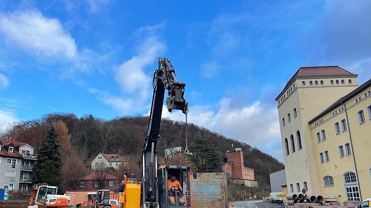 Die Hofer Straße ist Großbaustelle. Foto: Jürgen Gärtner