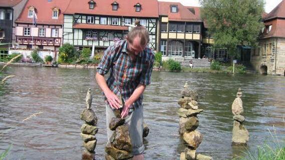 Johannes Haußner an seinem Lieblingsplätzchen - beim Turmbau. Foto: Petra Mayer